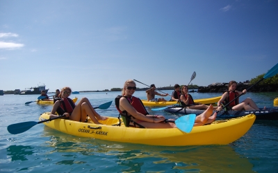 kids-kayaking